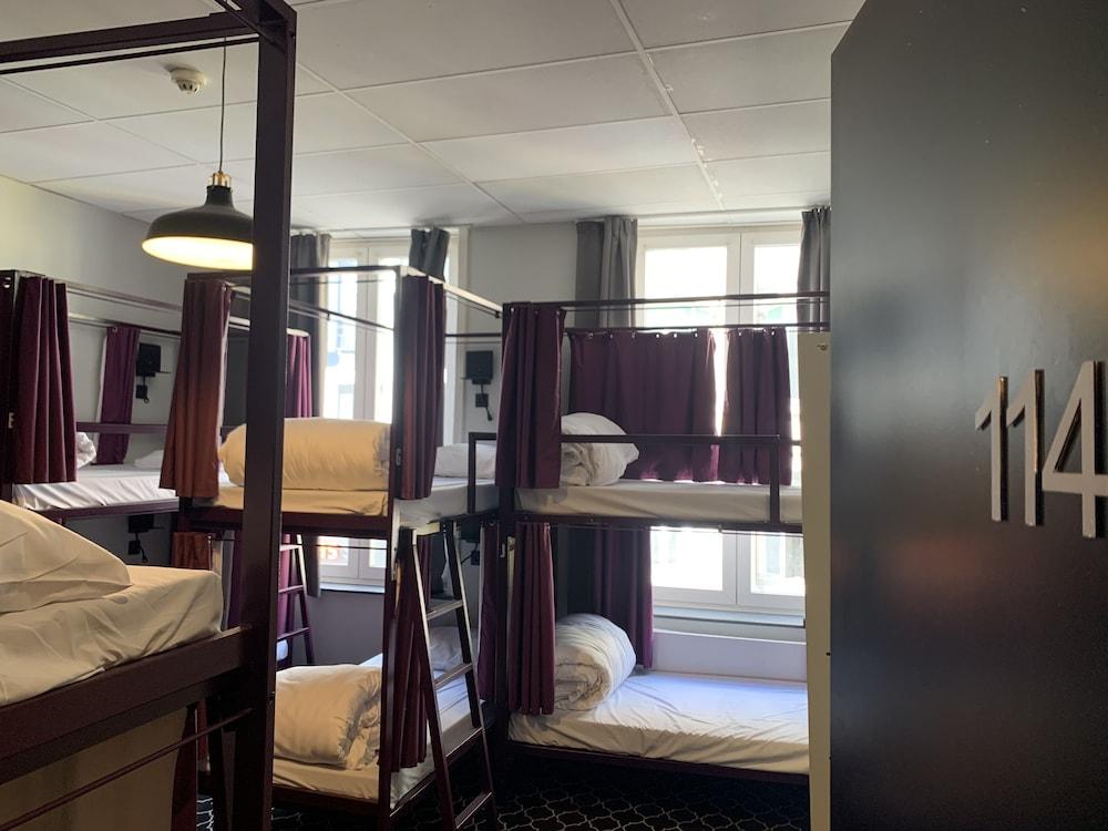 Safestay Brussels Grand Place Екстериор снимка