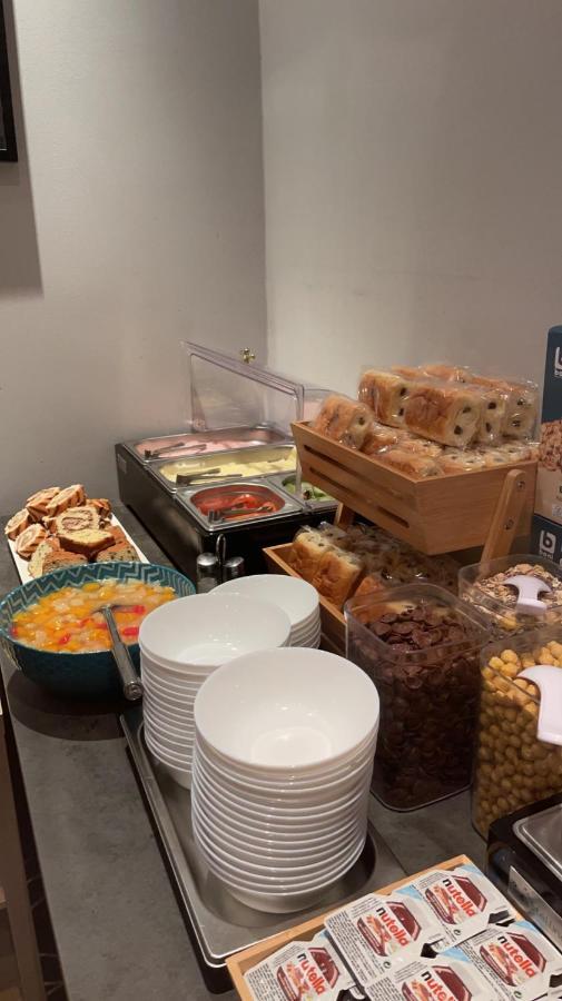 Safestay Brussels Grand Place Екстериор снимка