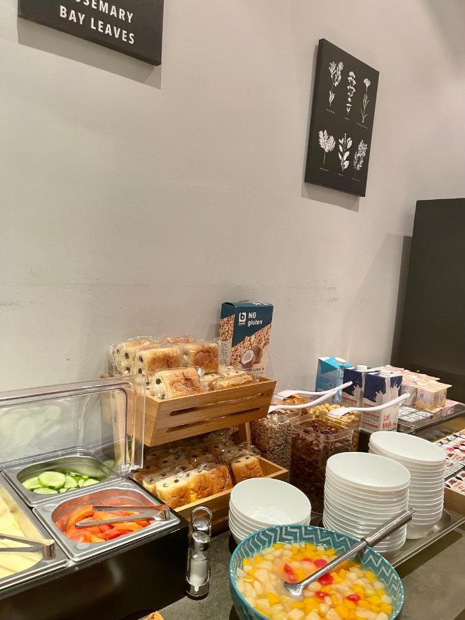 Safestay Brussels Grand Place Екстериор снимка