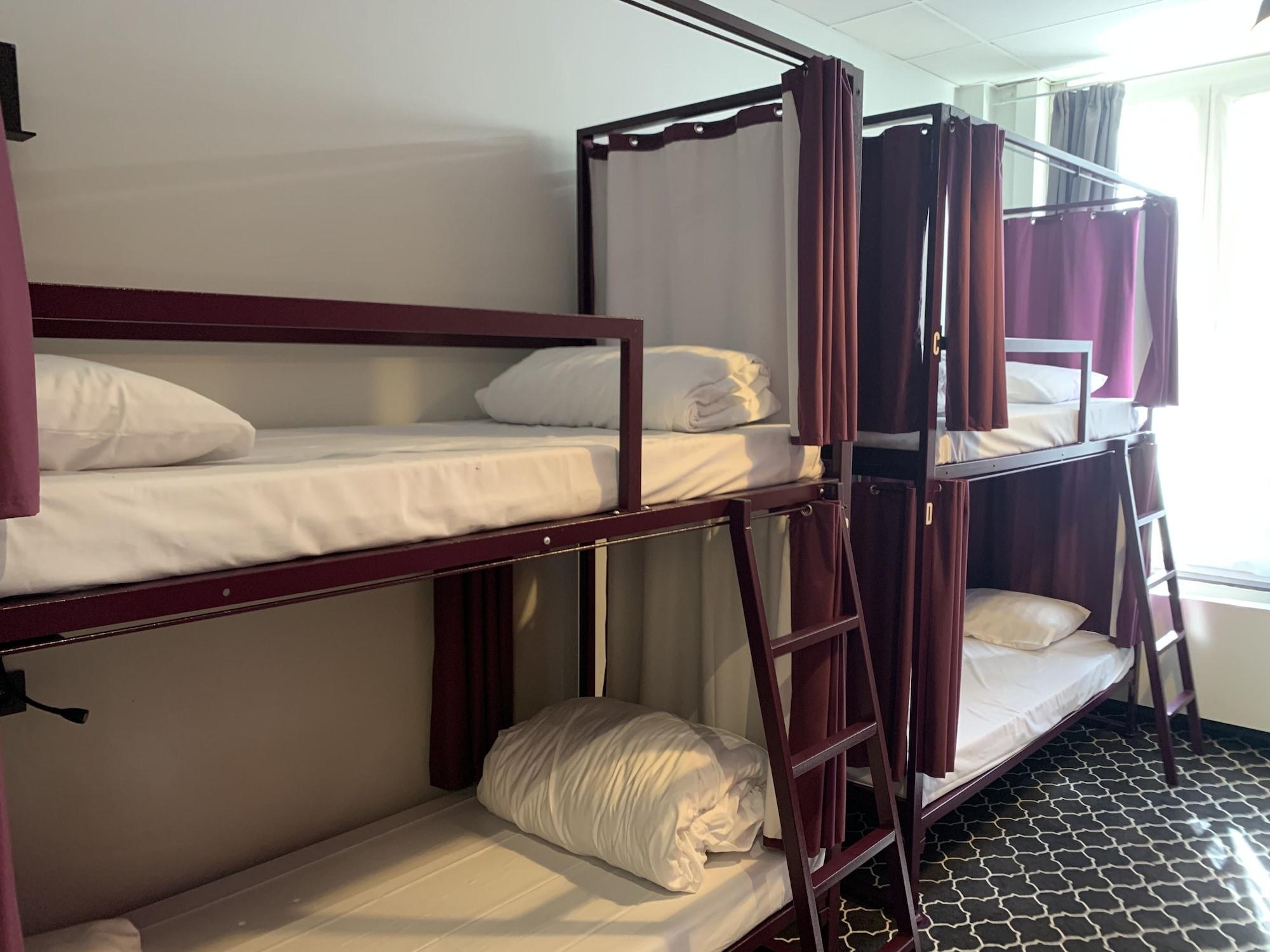 Safestay Brussels Grand Place Екстериор снимка