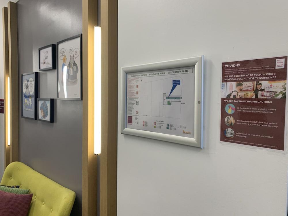 Safestay Brussels Grand Place Екстериор снимка